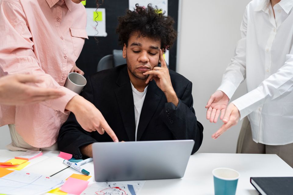 Worst Mistakes in Sales That Cost You Deals